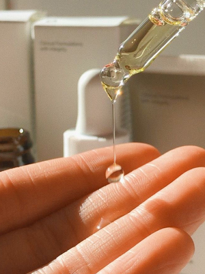 Peptides: The Building Blocks of Youthful, Resilient Skin