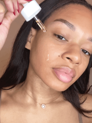 Choosing Between Hydration & Moisture: Which One Does Your Skin Crave?