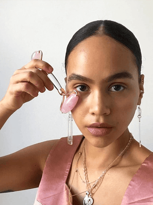 The Benefits of Using a Jade Roller in Your Skincare Routine